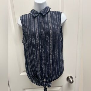 Adrianna Papell Navy Striped Sleeveless tie button down polka dot Blouse M. NWT